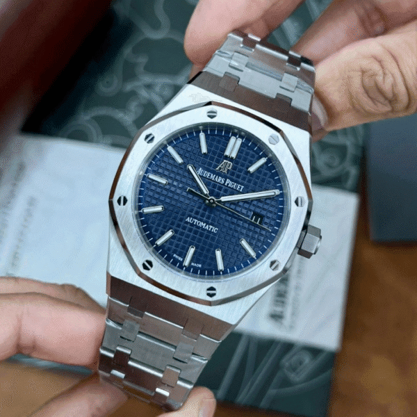 Untitled design Audemars Piguet Royal Oak Off Shore Royal Blue Semi Swiss ETA